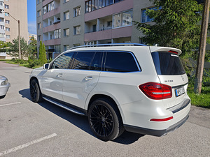 MB Gls 450 2017 (12 фото из 13)