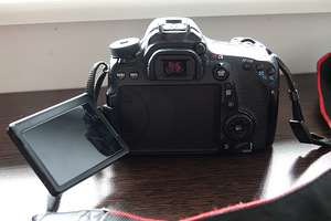 Canon Eos 70D (4 фото из 5)