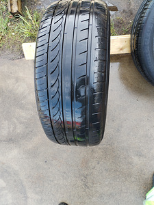 Шины на литых дисках 255/50R19 для BVW X5 E70 (4 фото из 5)