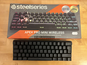 APEX PRO MINI WIRELESS (1 foto / 1)