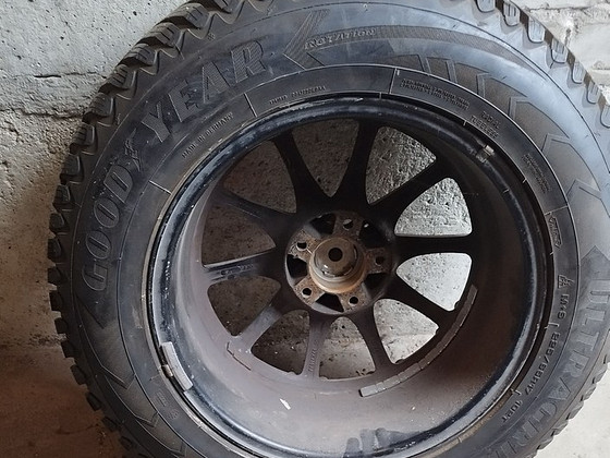 Good Year Ultra grip Ice arctic SUV 225/65-R17 1 tk