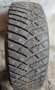 Good Year Ultra grip Ice arctic SUV 225/65-R17 1 tk (10 foto / 10)