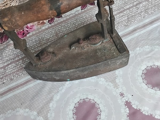 Антикварный утюг, латунь