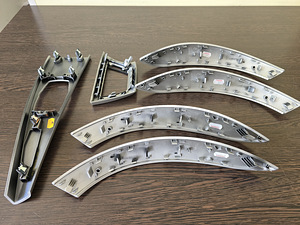 Kasutatud BMW 3 F30 F35 F31 sisekujunduse komplekt (4 foto / 5)