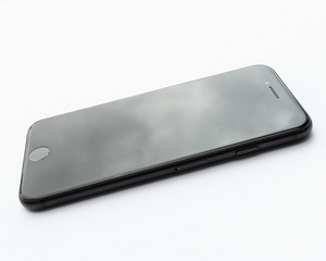 iPhone 7 Black 128 GB must (4 foto / 10)