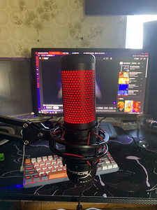 HyperX QuadCast (4 foto / 5)