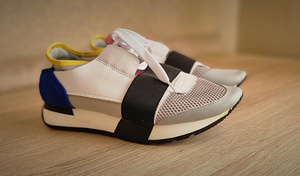 Balenciaga (2 фото из 4)