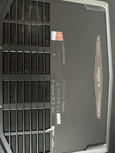 Alienware M14x (3 foto / 4)