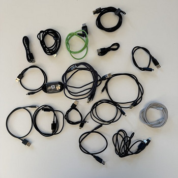 Set of original cables