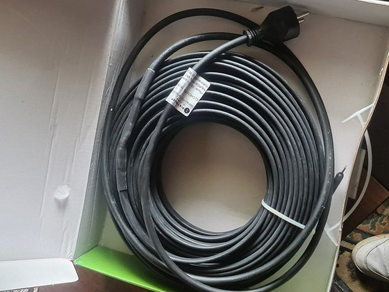 Саморегулирующийся нагревательный кабель Elchem Ränni 35м, 230v, 630w