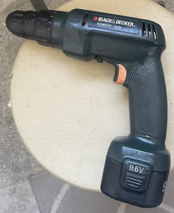 Akudrell Black & Decker 9.6 V KC9651CN (1 foto / 2)