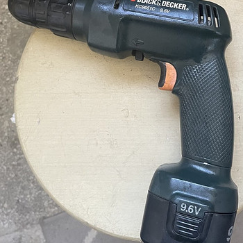 Аккумуляторная дрель Black & Decker 9.6 V KC9651CN