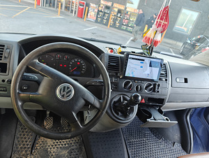 Volkswagen transporter (1 фото из 8)
