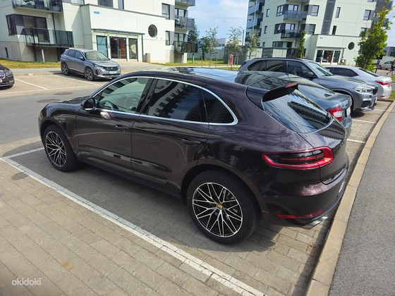Продаются литые диски Porsche Macan 20" с шинами