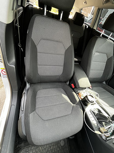 Salong VW Passat B7 (2 foto / 8)