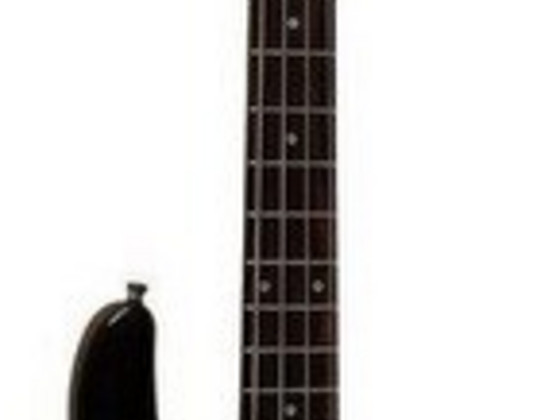 Basskitarr 4/4 kitarr