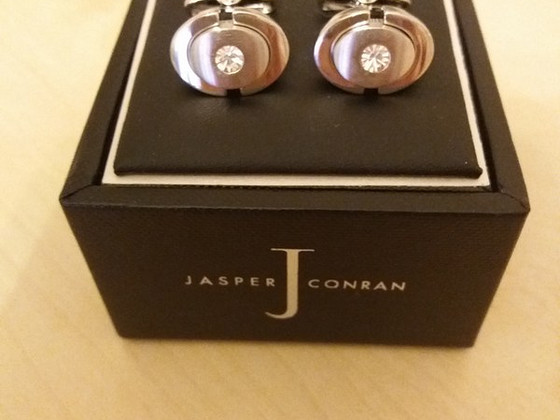 Новые запонки бренда "JASPER CONRAN ".
