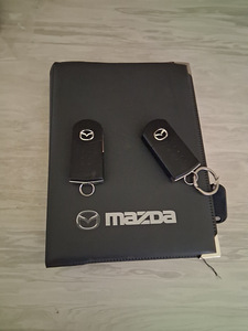 Mazda 3 2007 (7 фото из 10)