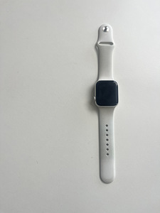 Apple kellad (1 foto / 1)