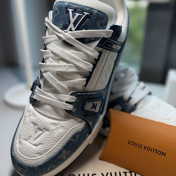 Loius Vuitton Trainers