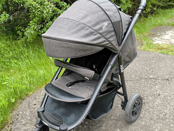 Joie mytrax jalutuskäru