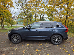 Volvo XC60 (2 фото из 7)