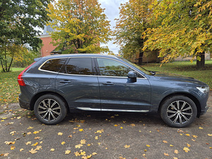 Volvo XC60 (6 фото из 7)