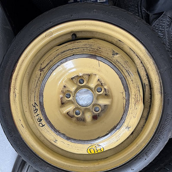Toyota ja Opeli velg