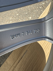 19" оригинальные диски BMW style 369M 5x120 (7 фото из 10)