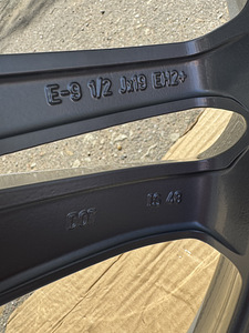 19" оригинальные диски BMW style 369M 5x120 (10 фото из 10)