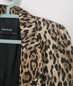 Блейзер Zara XS (2 фото из 3)