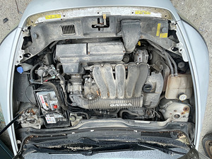 VOLVO V50 2,4 BENSIIN, AUTOMAAT, VARUOSAD (6 foto / 10)