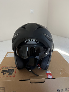 Motokiiver Airoh (2 foto / 5)