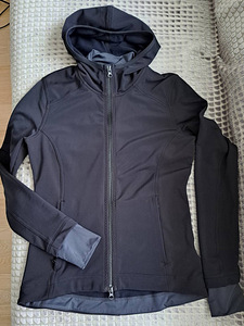 Jooksujakk adidas by Stella McCartney (2 foto / 5)