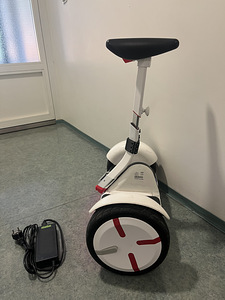 Гироскутер Ninebot by Segway Mini Pro 320, белый (5 фото из 6)