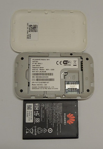 Mobiilruuter Huawei E5573Cs-322 (5 foto / 5)
