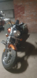 Yamaha Drag Star XVS 1100, 2000 года. (2 фото из 10)