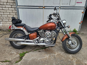 Yamaha Drag Star XVS 1100, 2000 года. (9 фото из 10)