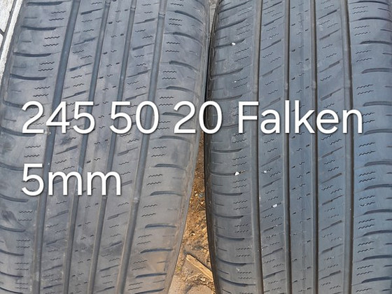 245 50 R20