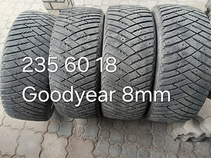 235 60 R18 (2 фото из 3)