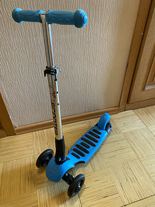 Самокат Scooter (1 фото из 3)