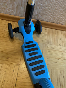 Самокат Scooter (2 фото из 3)