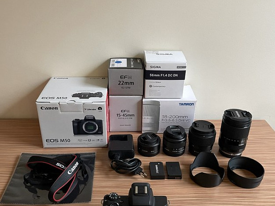 Canon EOS M50 kaamera + 4 objektiivi
