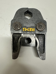 Трубный Пресс REMS Akku-Press 22V ACC + Аку 2,5Ач + Зарядка (5 фото из 9)