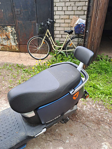 Продам электро скутер YADEA (6 фото из 9)
