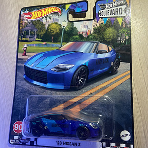 Hot Wheels PREMIUM BOULEVARD (4 foto / 8)