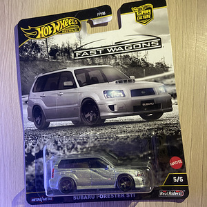 Hot Wheels PREMIUM FAST WAGONS (10 foto / 10)