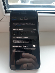 iPhone SE 2020 256 ГБ черный. (3 фото из 7)