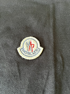 Футболка MONCLER (2 фото из 4)