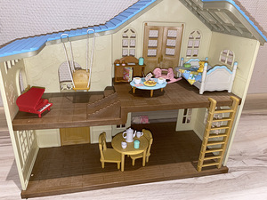 Sylvanian Families загородный дом (1 фото из 7)